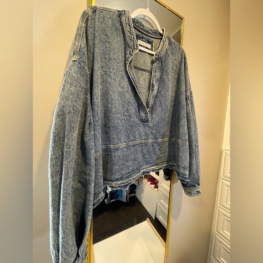 FREE PEOPLE Oversized Jade Blue Denim Top | Stylish Layering | Elevated Casual - Picture 8 of 16